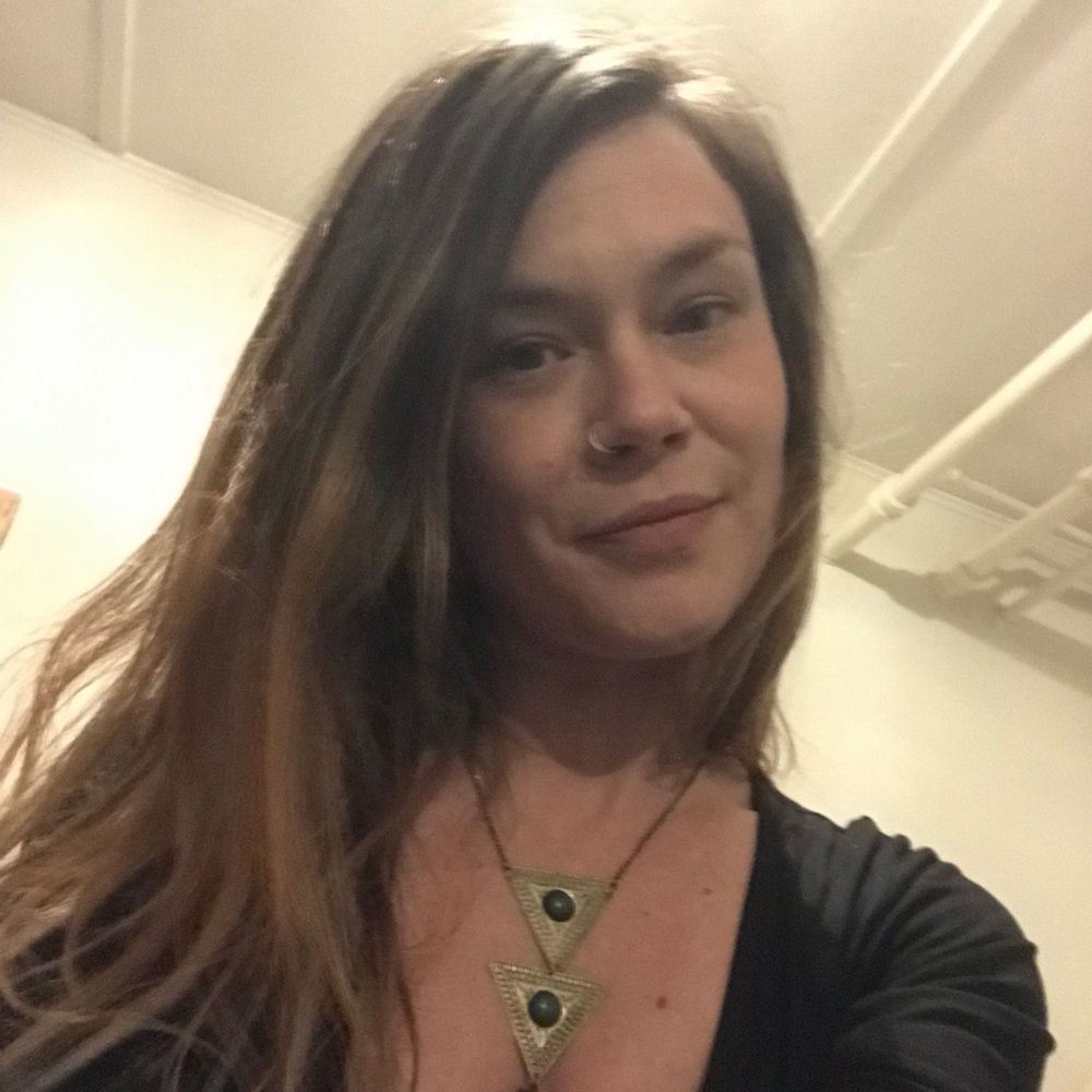 Meet your Posher, Kelly